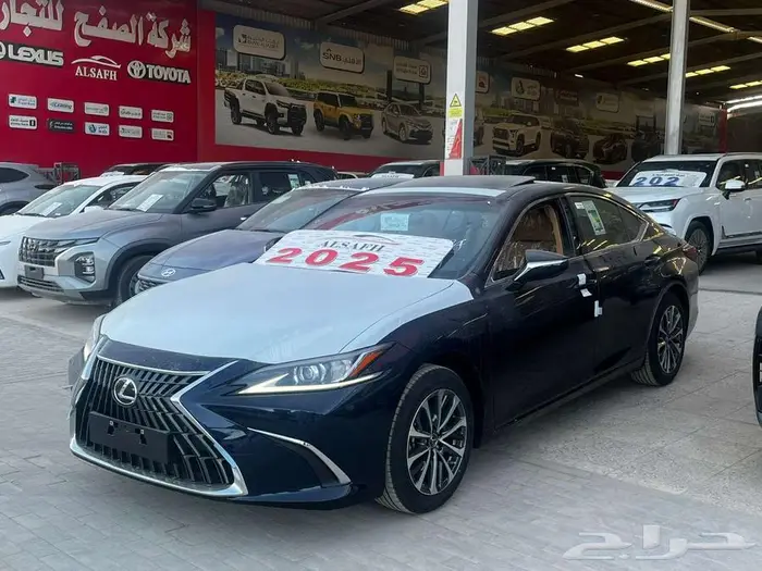 لكزس ES 300 AH هايبرد موديل 2025 سعودي 3