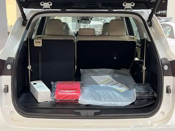 تويوتا هايلاندر لمتدد 2025 فل كامل سعودي 11