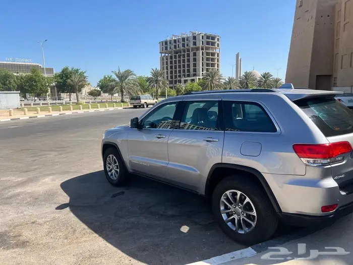 جيب جراند شيروكي 2015 لاريدو 0