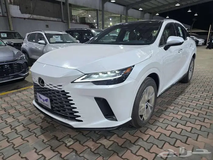 لكزس RX 350 بنزين 2025 3