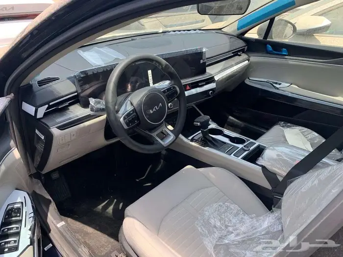 كيا K5 استاندر مطور بانوراما موديل 2025 4