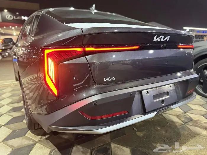 كيا K4 نص فل GLS 2.0 واستندر موديل 2026 12