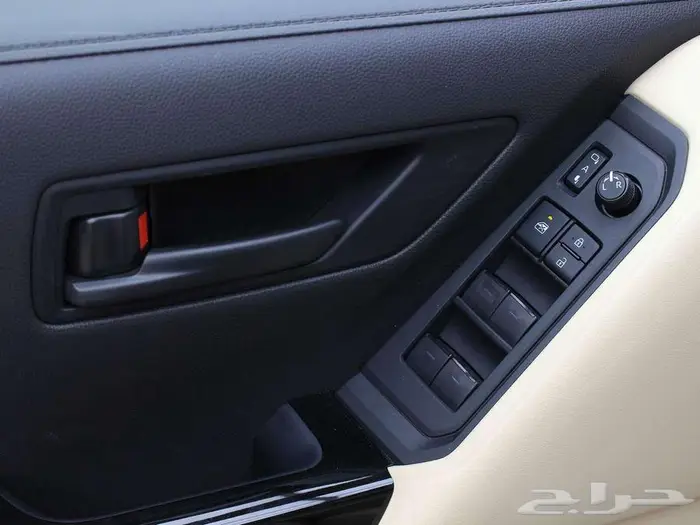 تويوتا لاندكروزر GXR3 2024 19