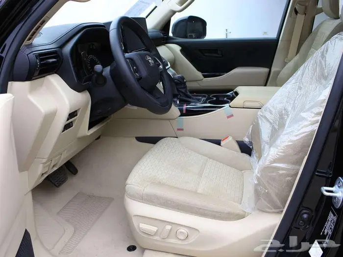 تويوتا لاندكروزر GXR3 2024 6