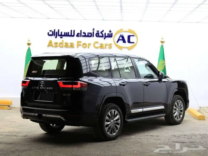 تويوتا لاندكروزر GXR3 2024 1