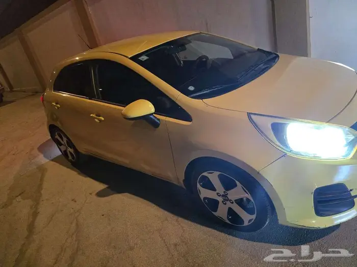 كيا ريو هاتشباك 2016 وكالة 10