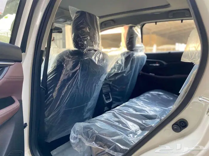 تويوتا أوربان كروز 2026 GLX فل كامل 7