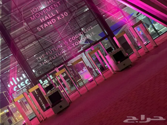 تركيب بوابات امنية 18Zone بوابة كشف معادن zkt 10