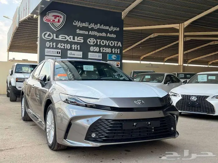 تويوتا كامري LE بنزين 2025 متاح اقساط و كاش 0