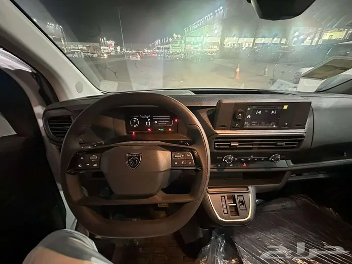 بيجو اكسبيرت فان بضاعه ديزل اتوماتيك 2025 اقساط او كاش 4