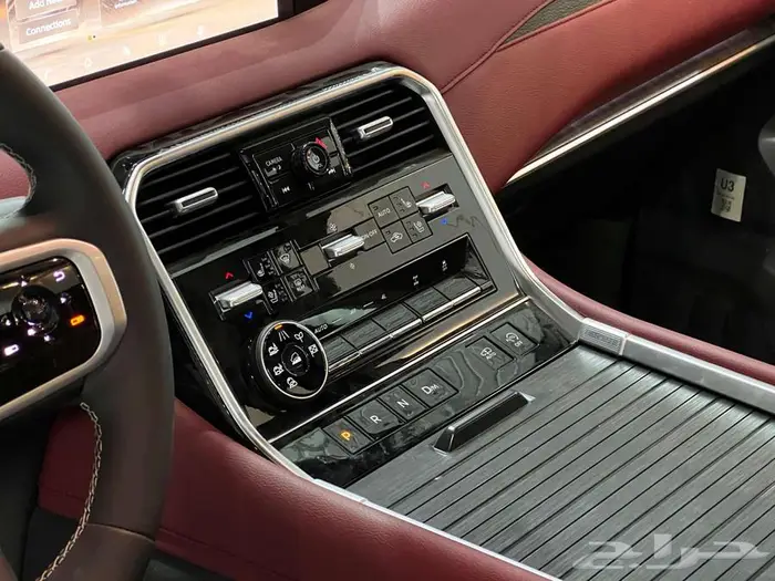 نيسان باترول بلاتينيوم موديل 2025 -خالد للسيارات 8