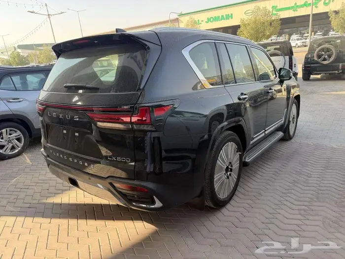 لكزس ال اكس 600 بريمى موديل 2025 بالنقد والتقسيط 3