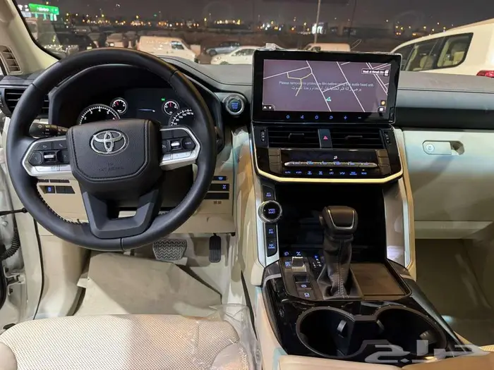 لاندكروزرGXR 2024 خليجي L4 تنفس طبيعي بنك وكاش 8