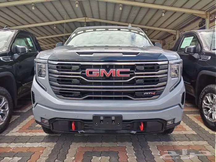 جي ام سي سييرا 2025 AT4 ضمان سعودي 6