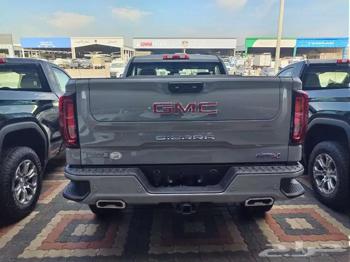 جي ام سي سييرا 2025 AT4 ضمان سعودي 15