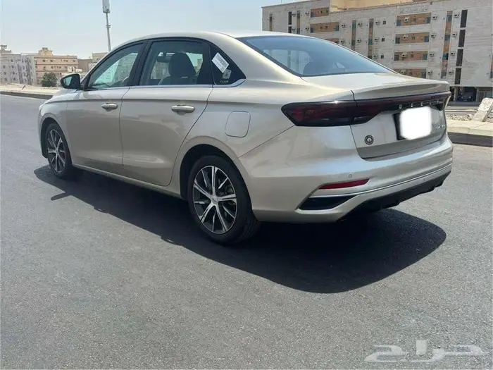 جيلي ام جراند 7 موديل 2023 ممشي 120الف فل كامل بدي بلد 3