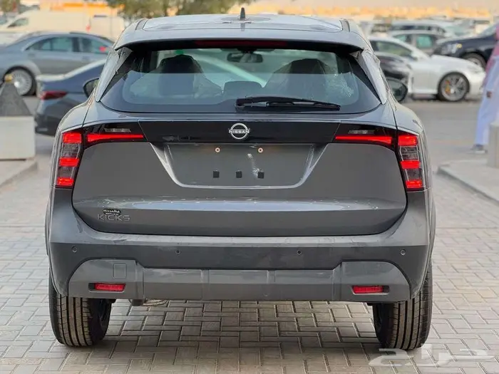 نيسان كيكس استاندرد موديل 2025 11
