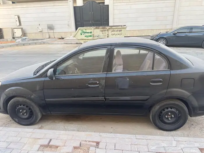 سيارة كيا ريو 0