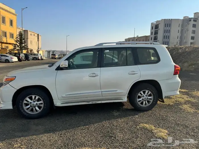 لاندكروزر 1