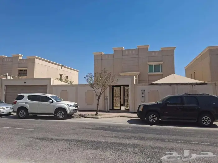 فيلا سكنية للبيع جلموده شارع العذيب 0