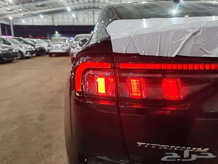 فورد تورس تيتانيوم 2026 18