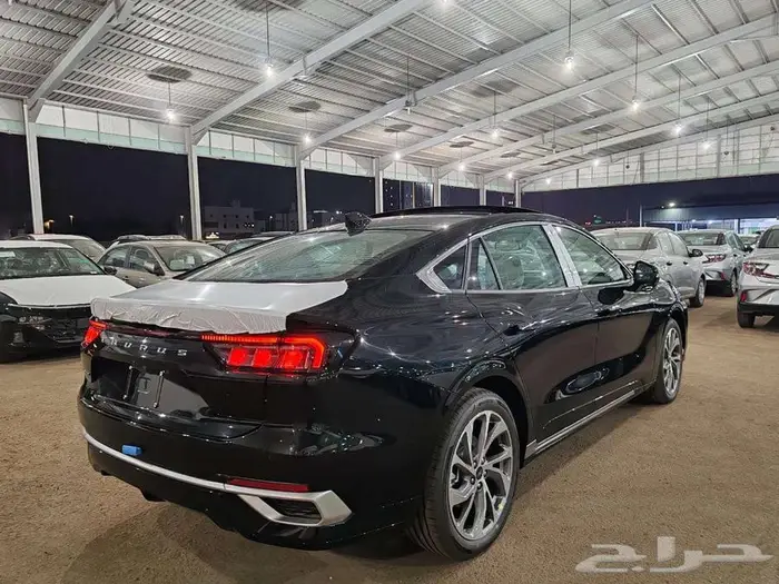 فورد تورس تيتانيوم 2026 21