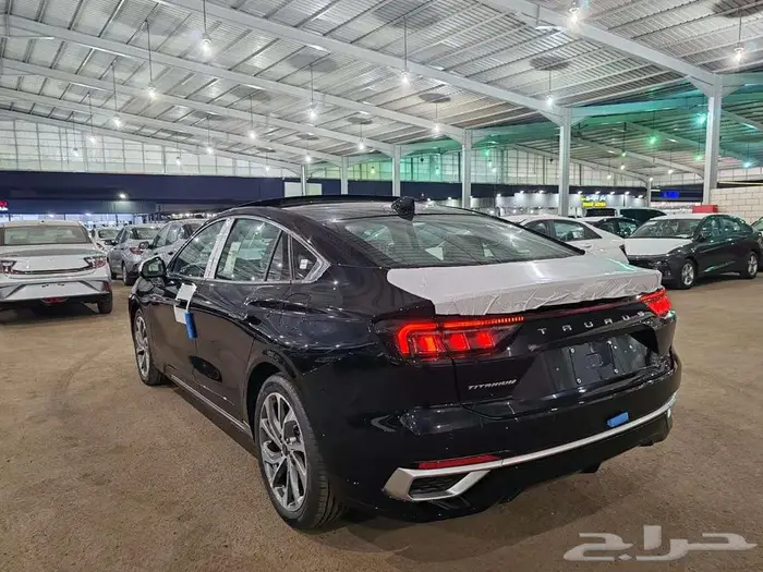 فورد تورس تيتانيوم 2026 22