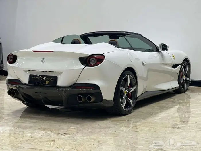 FERRARI PORTOFINO M 5