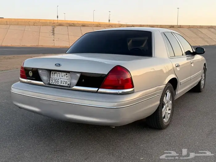 للبيع فورد 2012 سعودي جاهز للمستخدم 3