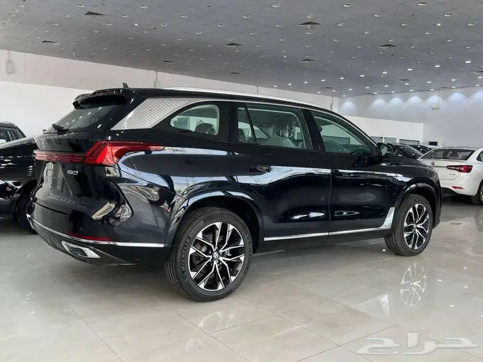 ام جي RX9 كومفورت بنزين 2025 - متوفر اقساط و كاش 3