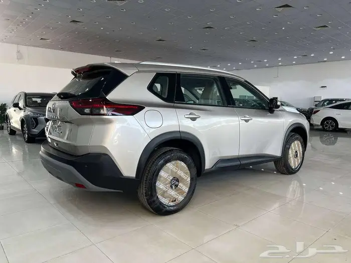 نيسان اكستريل 5 راكب ستاندر دبل 2025 - متوفر اقساط و كاش 3