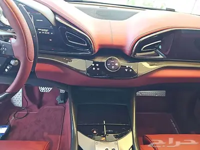 2025 Ferrari Purosangue index