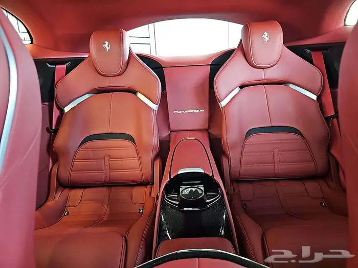 2025 Ferrari Purosangue 16