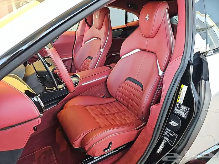 2025 Ferrari Purosangue 7