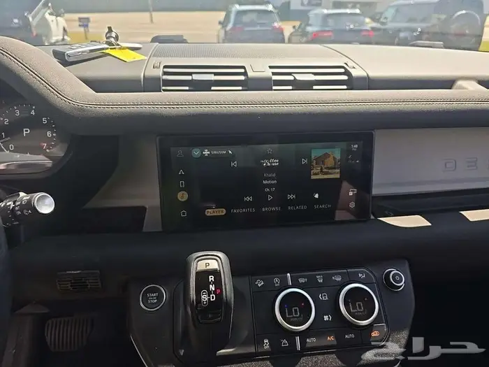 2023 Land Rover Defender 90 S 7