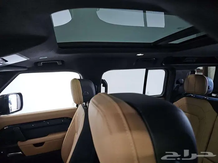 2025 Land Rover Defender 110 X 12