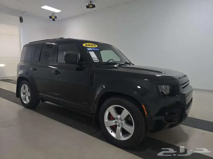 2025 Land Rover Defender 110 X 3