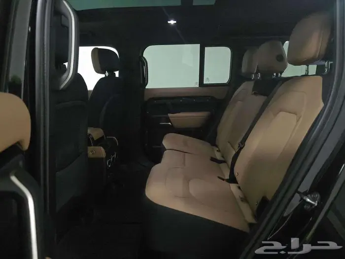 2025 Land Rover Defender 110 X 14