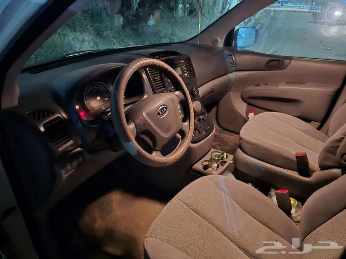 كيا كارنفال 1