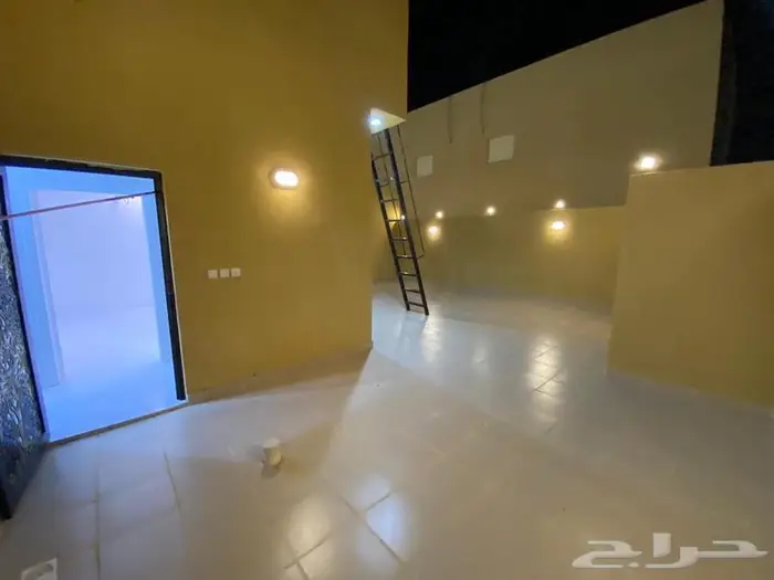 فرصةثمينةفلل دبلكسات دور وملحق مخطط الرياض ج للبيع بسعرمغري 25