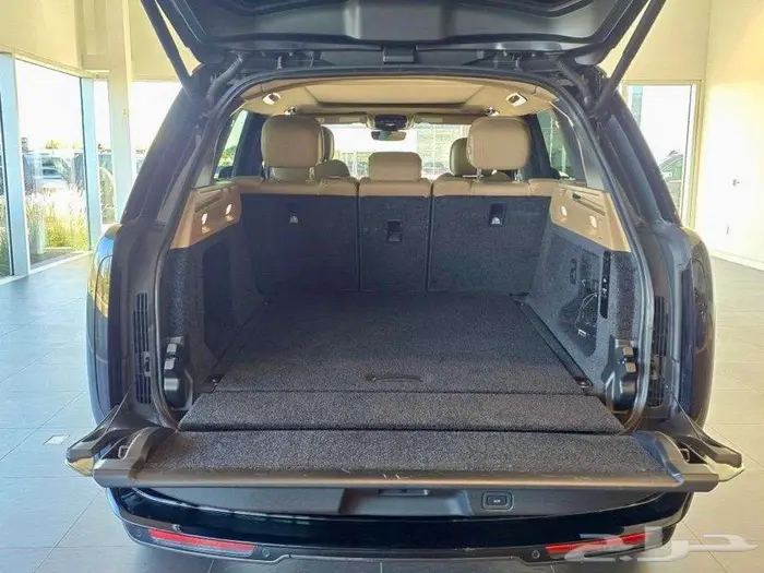 رانج روفر فوج موديل- SE P400 - 2023 ب 380 الف ريال 11