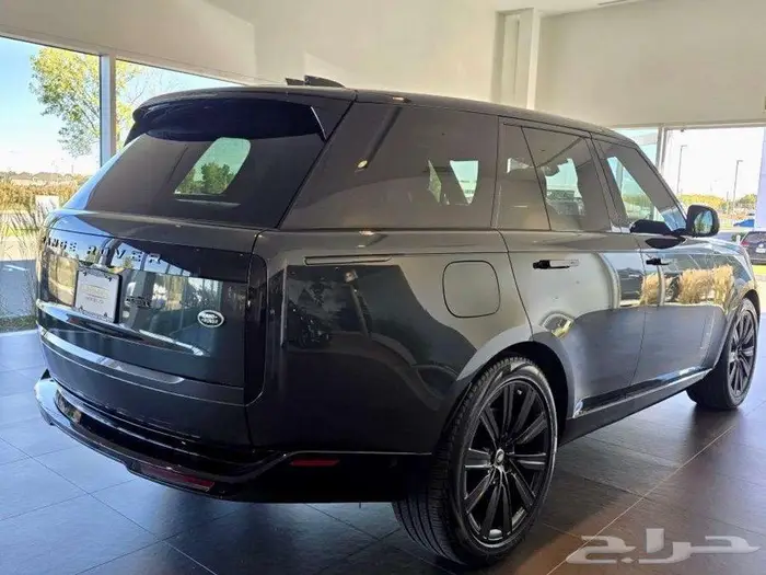 رانج روفر فوج موديل- SE P400 - 2023 ب 380 الف ريال 4