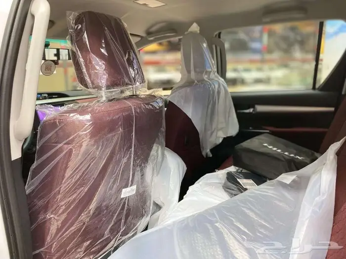 هايلوكس غمارتين S-GLX 4 4 اوتوماتيك بنزين 2025 24