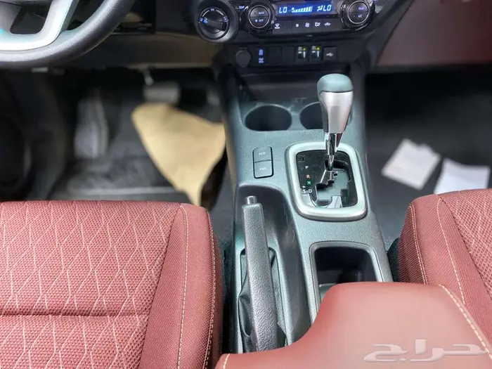 هايلوكس غمارتين S-GLX 4 4 اوتوماتيك بنزين 2025 26