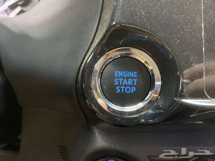 هايلوكس غمارتين S-GLX 4 4 اوتوماتيك بنزين 2025 19