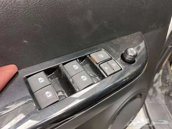 هايلوكس غمارتين S-GLX 4 4 اوتوماتيك بنزين 2025 29