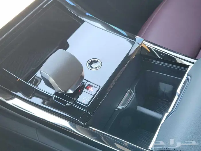 رنج سبورت دايناميك فل كامل 2024 لقطة 9