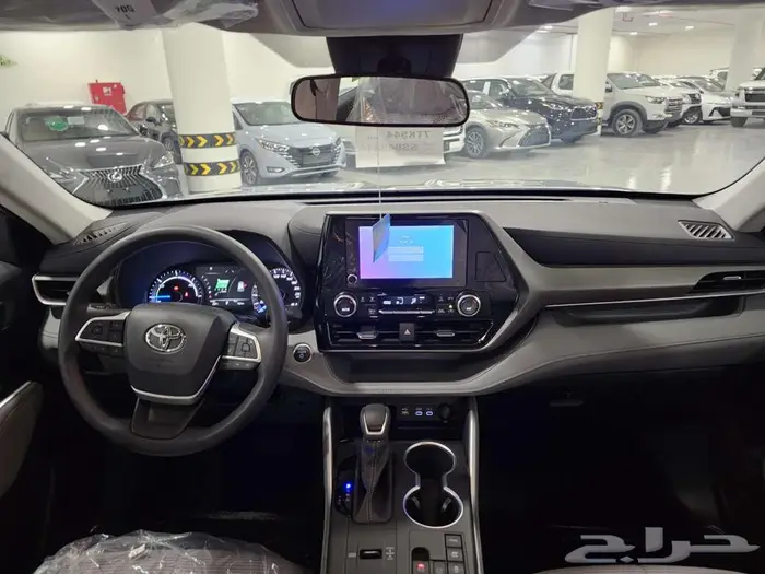 تويوتا هايللندر LE4x4 استاندر 2025 22