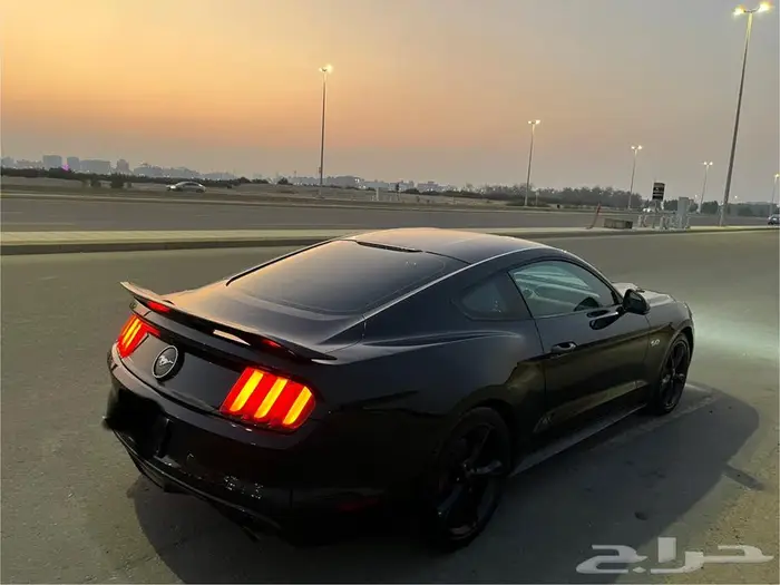 فورد موستنج 2015 -V6 2