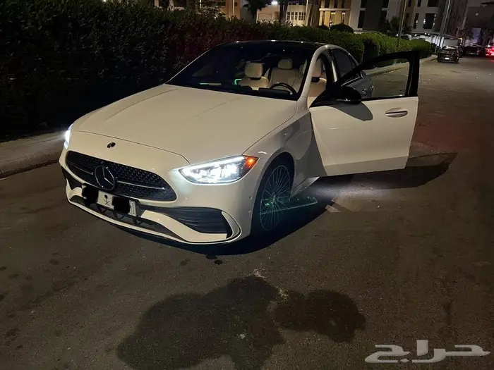 مرسيديس C 300 موديل 2023 2